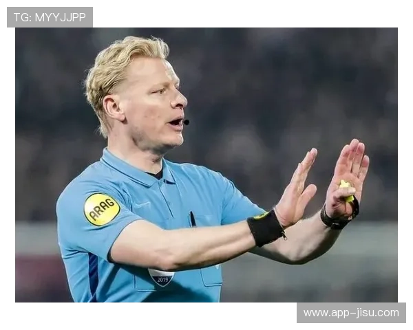 门兴客场更衣室条件评估与球队提前适应场地的重要性分析