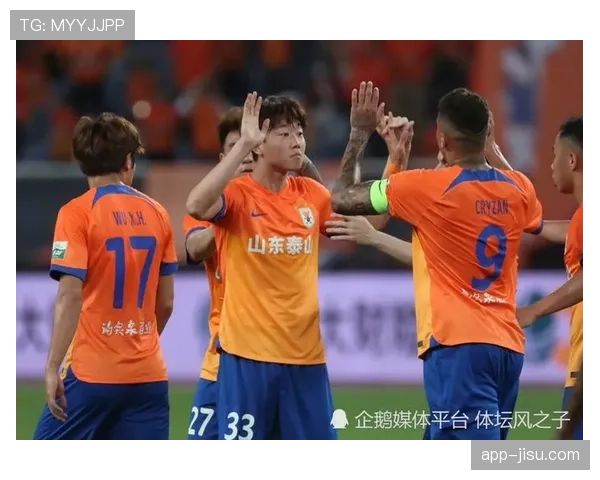 从争议到绝杀：泰山客胜海港一役的120分钟全记录